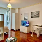 Cies Suitel Lopez De Neira 28 - Your 4* Vigo