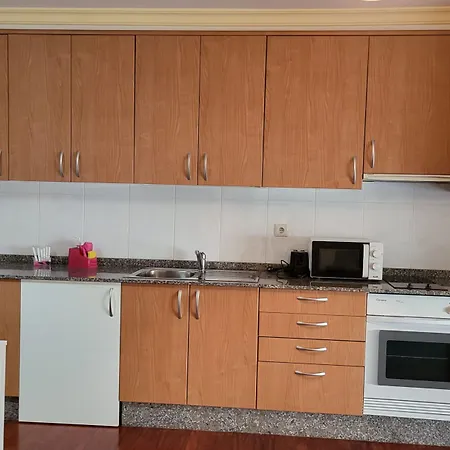 Cies Suitel Lopez De Neira 28 - Your 3* Vigo