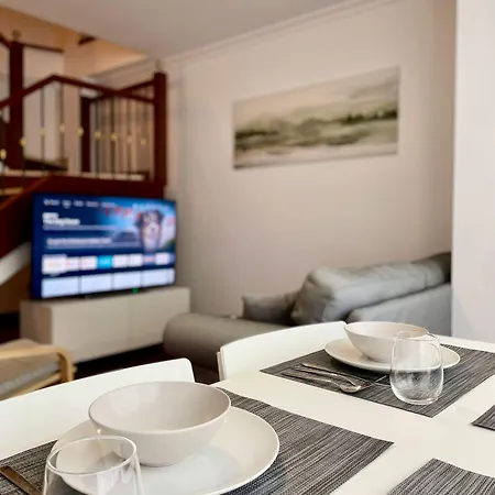 Aparthotel Cies Suitel Lopez De Neira 28 - Your Vigo