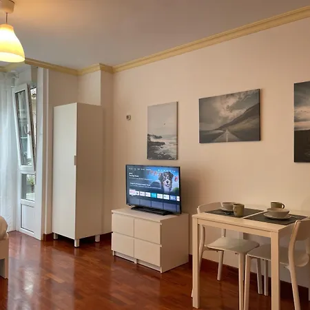 Cies Suitel López De Neira 28 - Your Apartahotel 3*
