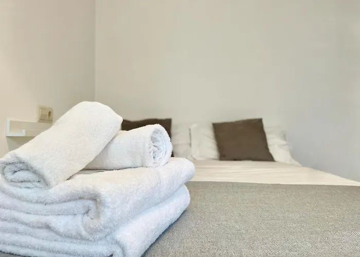 Cies Suitel Lopez De Neira 28 - Your 4*