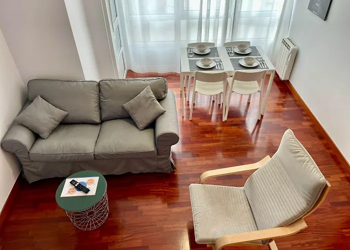 Cies Suitel Lopez De Neira 28 - Your 4* Vigo