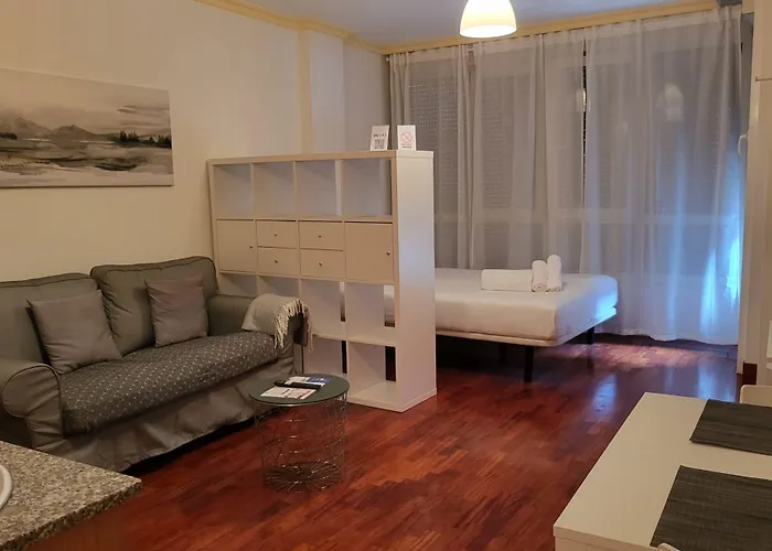 Cies Suitel Lopez De Neira 28 - Your 4* Vigo